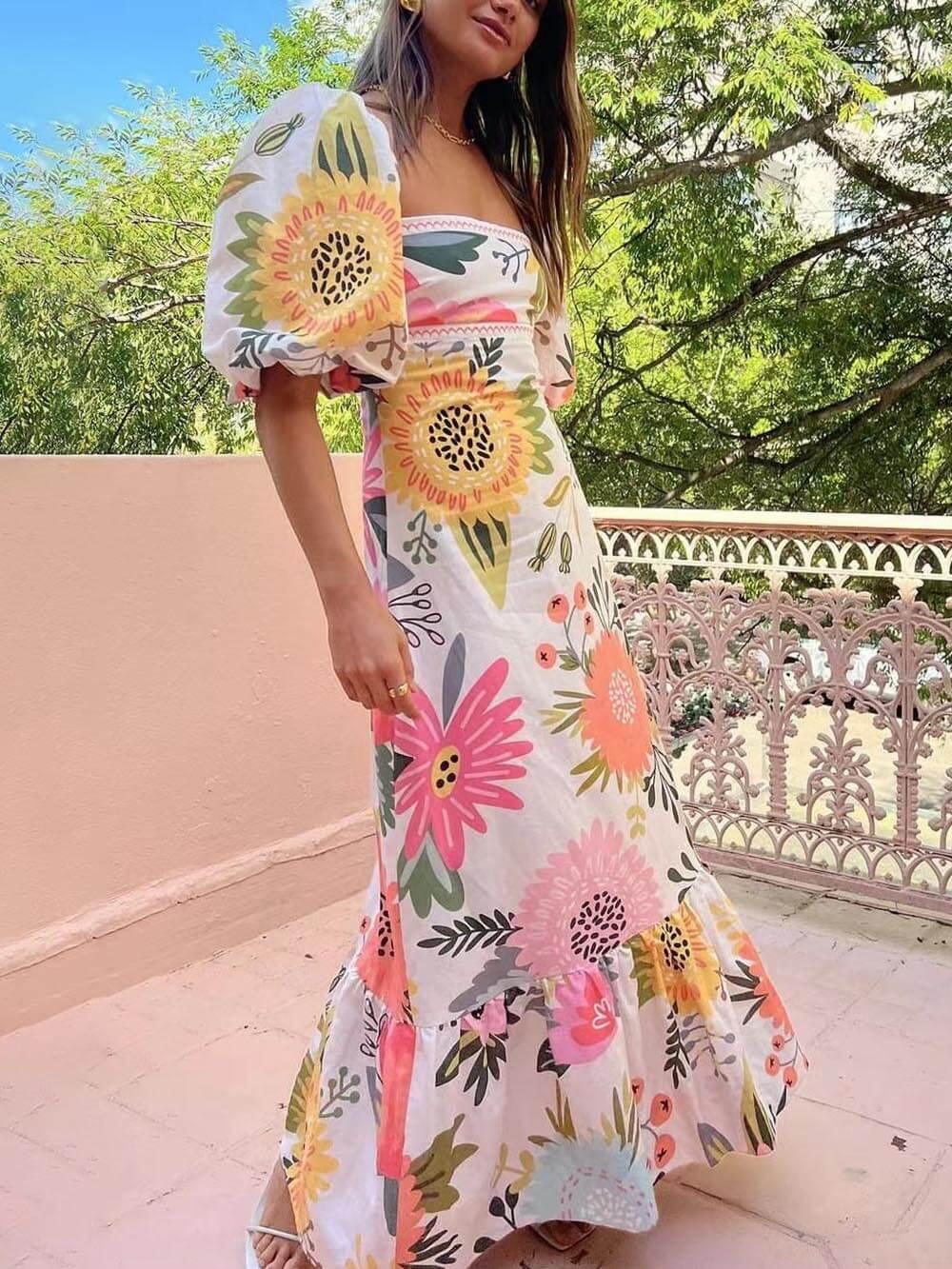 Ivy | Vestido maxi floral con escote cuadrado estilo vacacional