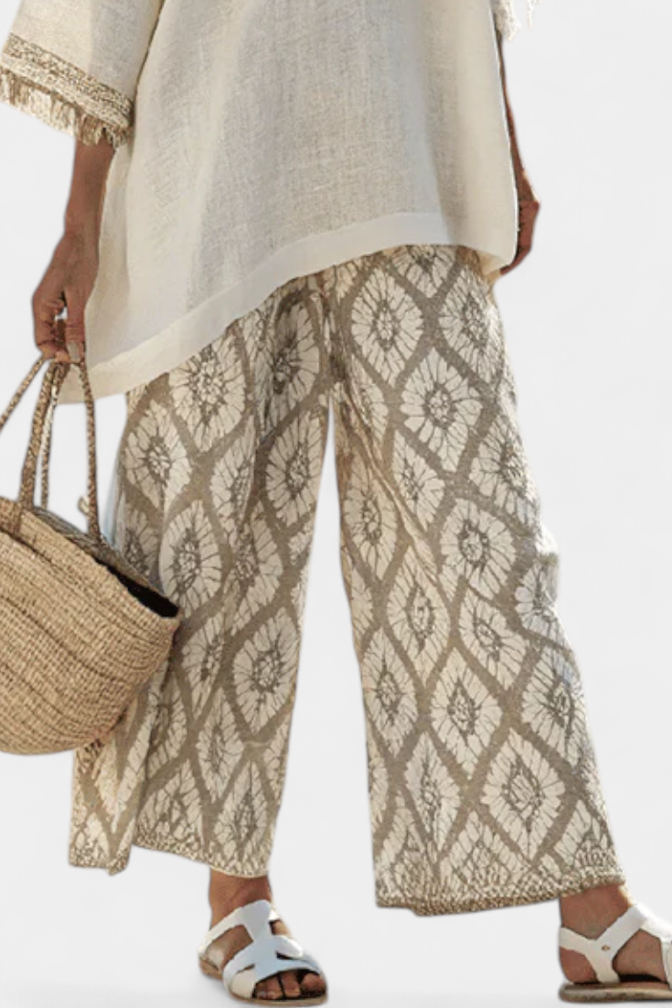 Ilaria | Top sofisticado y pantalones casual
