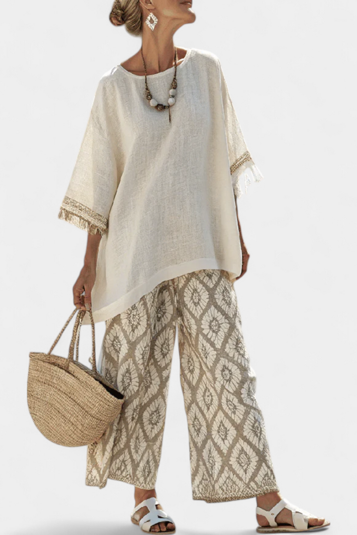 Ilaria | Top sofisticado y pantalones casual